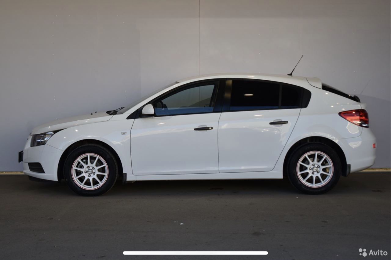 Chevrolet Cruze: фото владельца