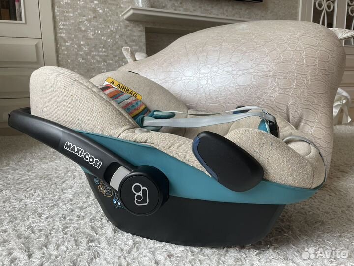 Автокресло-автолюлька Maxi-cosi pebble 0+