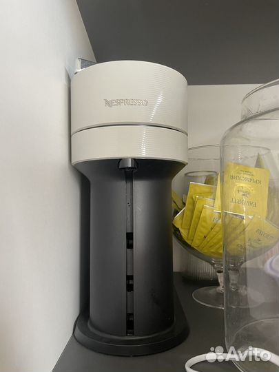 Кофемашина капсульная De'Longhi Nespresso Vertuo