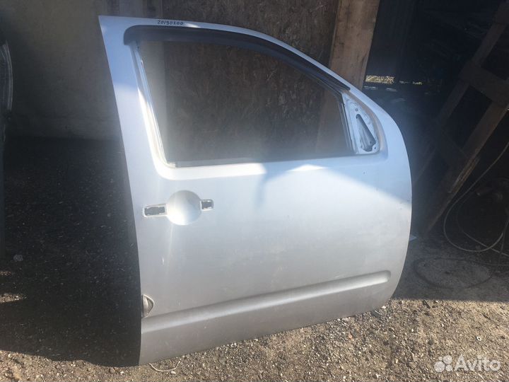 Ниссан Навара Дверь передняя Прав