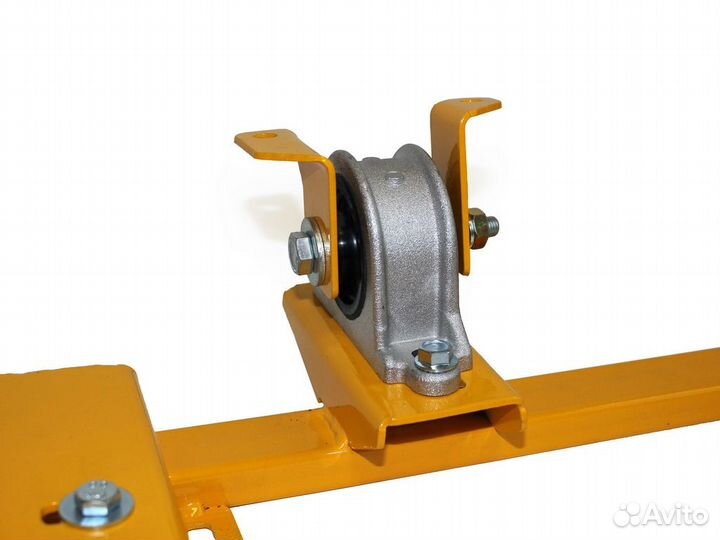 Подрамник раздатки ваз 2121, 21213, 21214