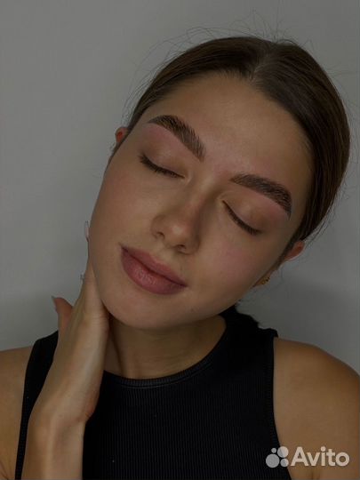 Мастер бровист