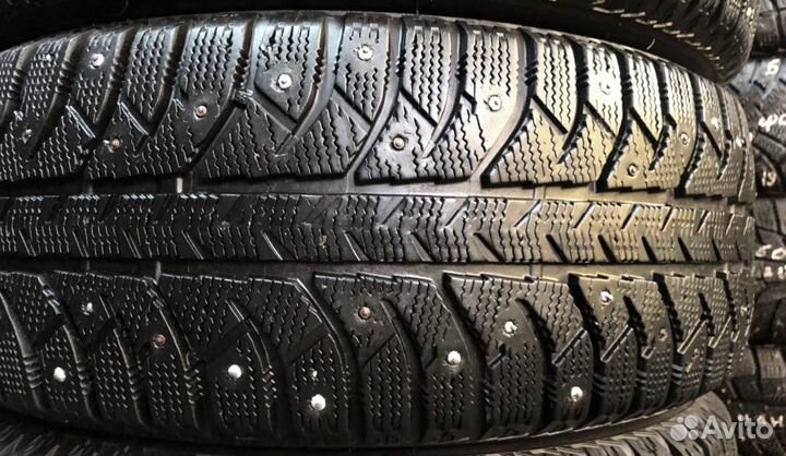 Bridgestone Ice Cruiser 7000S 205/55 R16