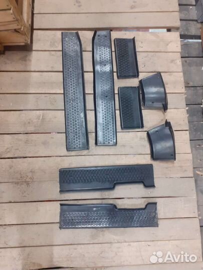 Накладки порогов УАЗ патриот