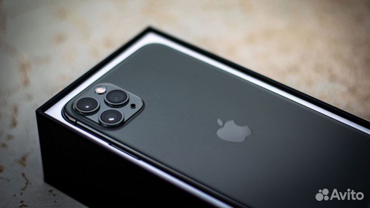 iPhone 11 Pro, 64 ГБ