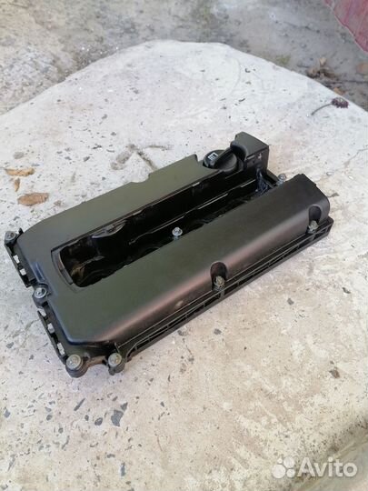 Крышка клапанов Opel astra j 1.6