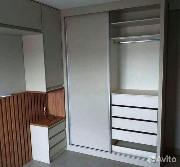 Шкаф купе разных цветов