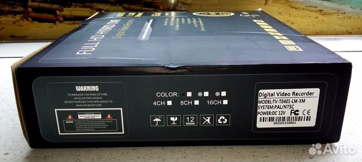 Видеорекордер на 4 аналог. камеры (новый)