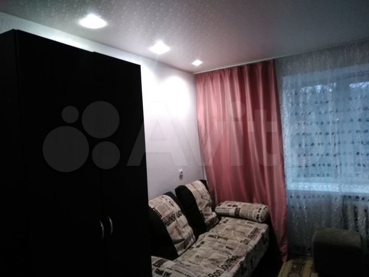 Комната 11,7 м² в 4-к., 2/9 эт.