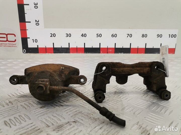 Суппорт передний правый для Chrysler PT Cruiser