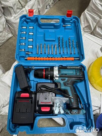 Шуруповерт makita 38v, патрон 10mm металл.аналог