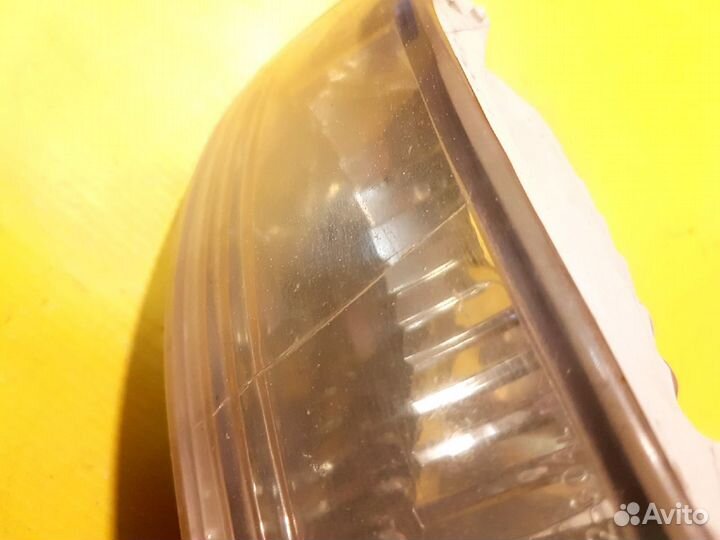 Птф левая Toyota Mark 2 X110 2000-2004 Оригинал