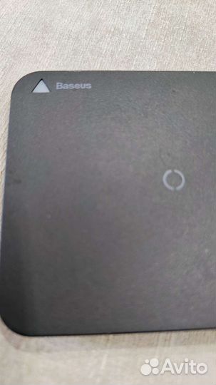 Беспроводная зарядка baseus