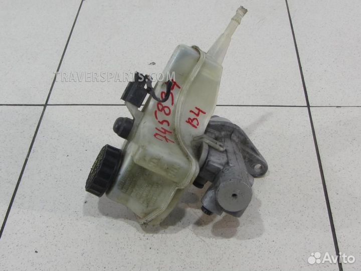 Цилиндр тормозной главный