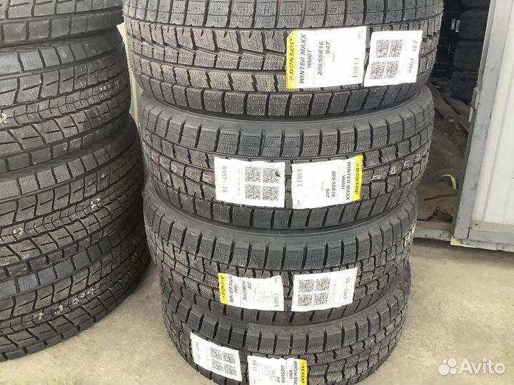 Dunlop SP Winter Maxx WM01 205/55 R16 94T