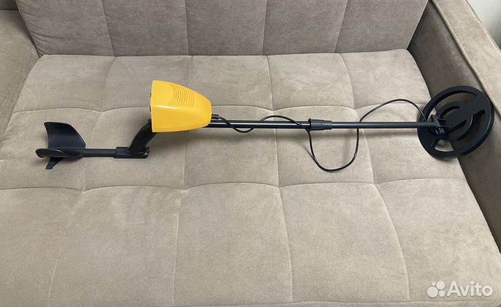 Металлоискатель gtx-5030 новый желтый