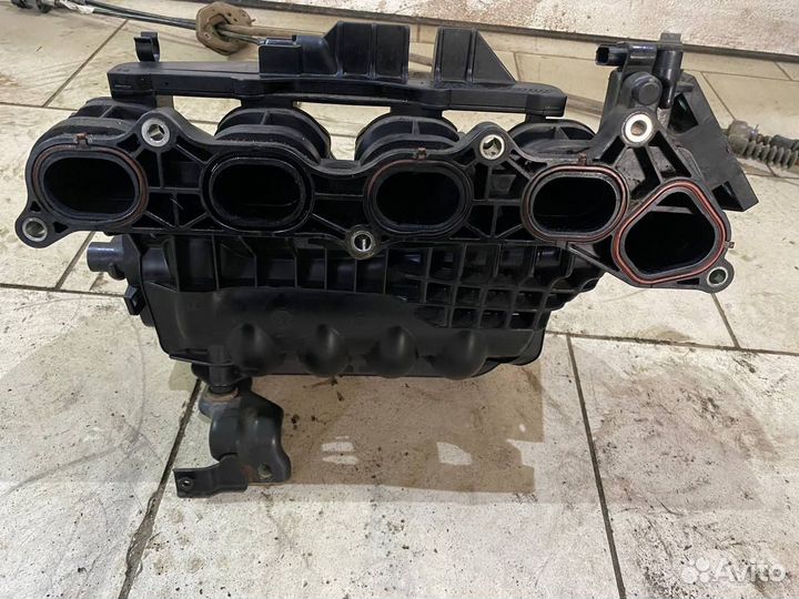 Впускной коллектор Honda CR-V 4