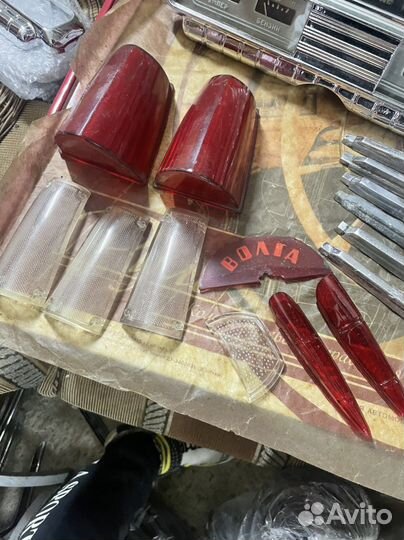 Газ 21 новые стекла подфарников 1- серии