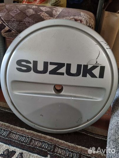 Колпак запасного колеса suzuki jimny
