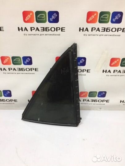 Форточка двери задняя левая Toyota Camry V40