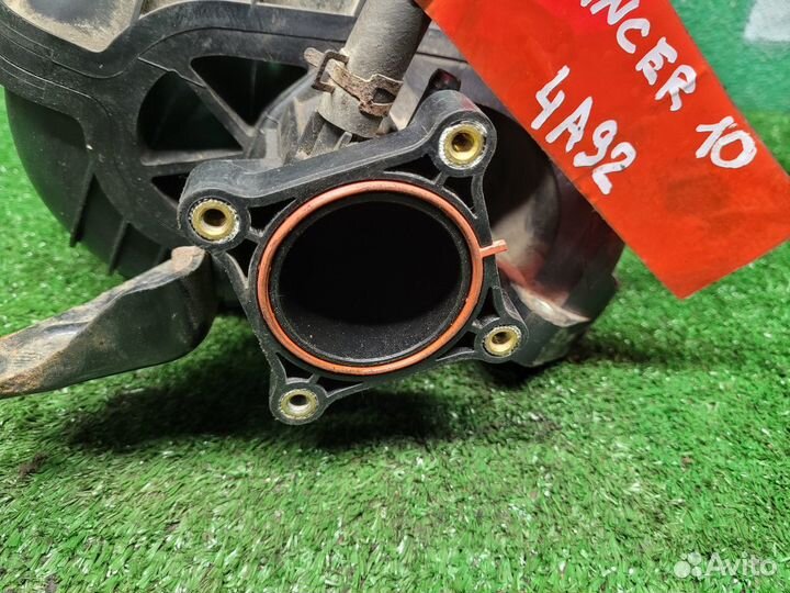 Впускной коллектор Lancer 10 4A92