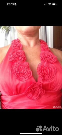 Нарядное платье