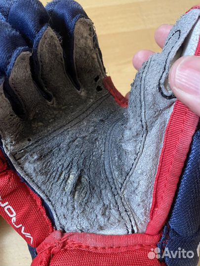 Краги хоккейные 