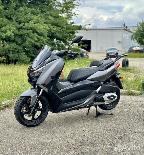 Скутер Vento (VMC) X-MAX 250 EFI