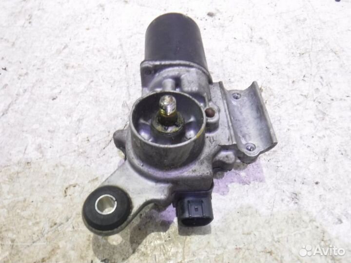 Моторчик стеклоочистителя передний