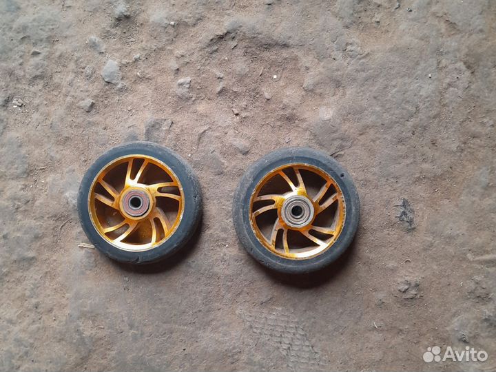 Колёса от трюкового самоката