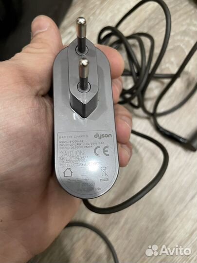 Зарядное устройстводля dyson