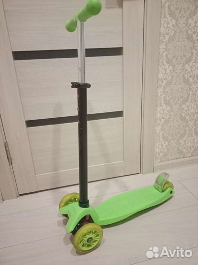 Самокат детский трехколесный бу
