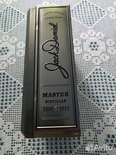 Подарочная коробка для виски