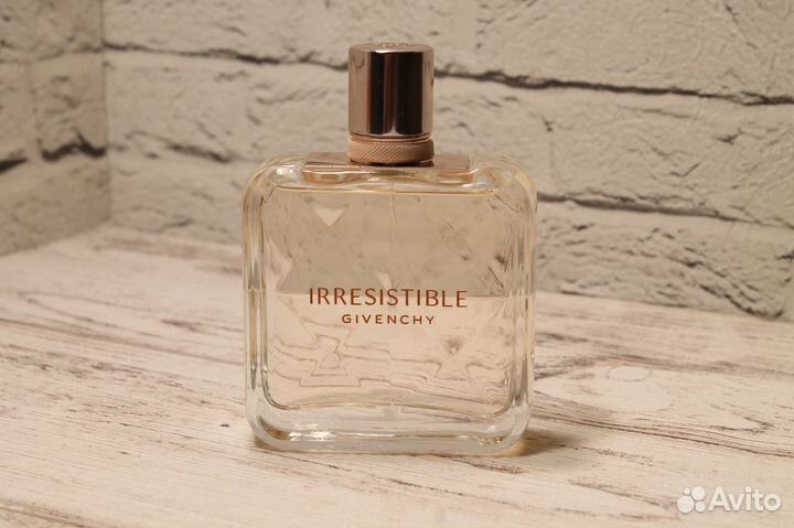 Туалетная вода woman Irresistible Fraiche