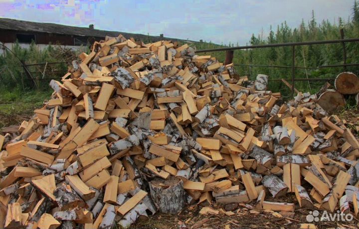 Дрова рядом