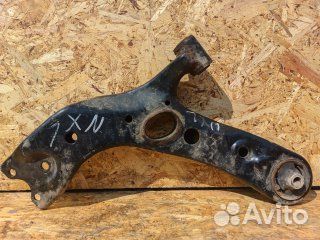 Lexus NX 300 рычаг передний