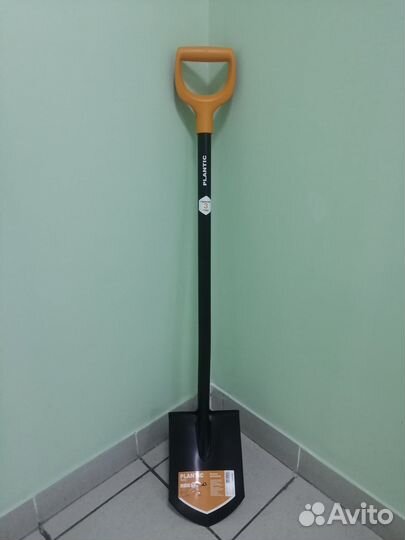 Лопата штыковая Plantic Terra