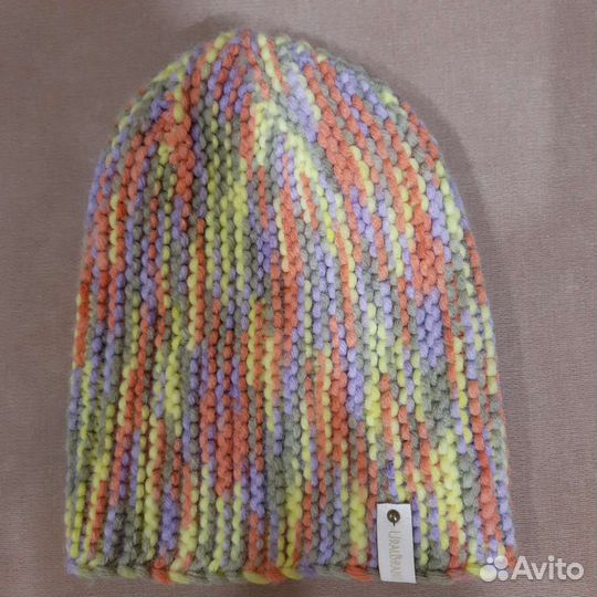 Шапка женская вязаная ручная работа