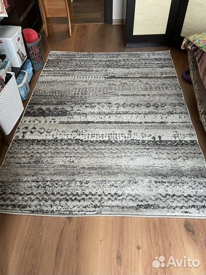 Ковер новый