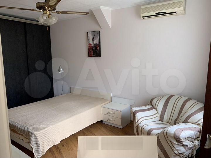 Коттедж 28 м² на участке 3 сот.