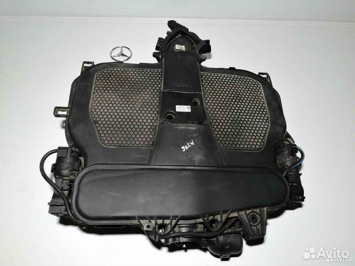 Впускной коллектор Mercedes м276