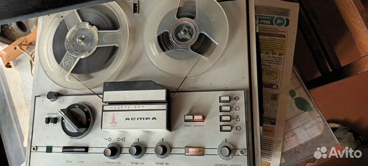 Катушечный магнитофон