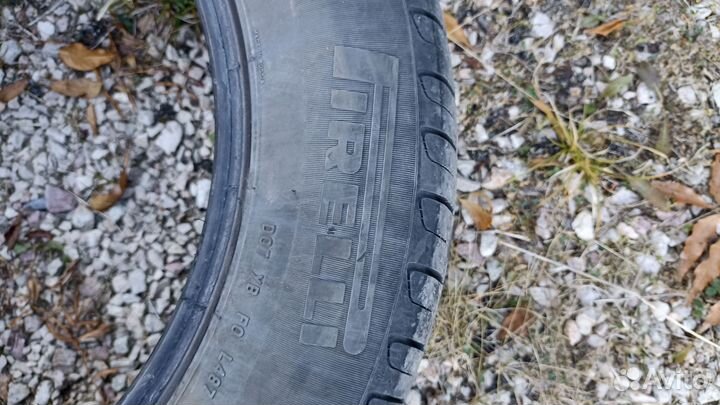 Pirelli Cinturato P7 205/60 R16 92
