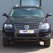 Volkswagen Touareg 4.2 AT, 2006, 328 190 км, с пробегом, цена 815 000 руб.