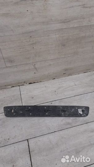 Накладка порога правая передняя Kia Sorento 2 С