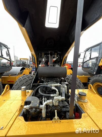 Каток грунтовый LiuGong CLG 6614E