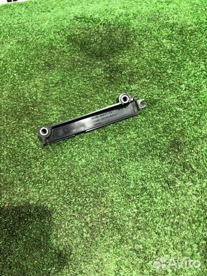 Защита (кожух) ремня грм Jaguar XF X250 рест. CC9