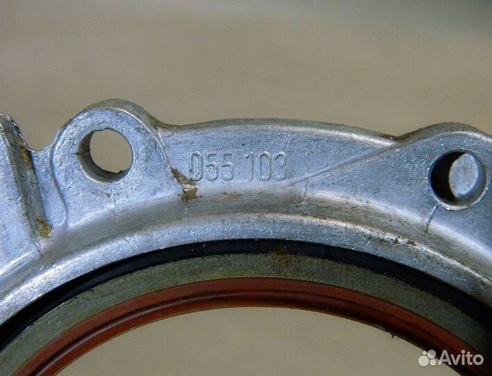 Сальник коленвала задний VW Passat B3 RP