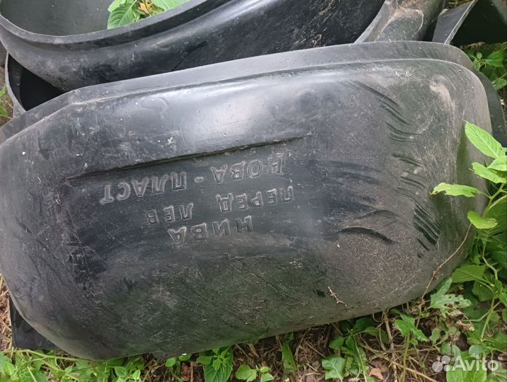 Подкрылки niva 21131