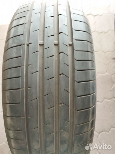 Compasal Blazer UHP II 215/55 R17